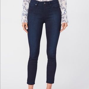 PAIGE denim Hoxton crop (never worn)